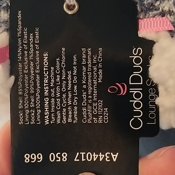 Cuddl Duds Sherpa Lined Lounge Socks 2 pairs sz 4-10 - Picture 7 of 7